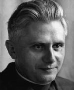 Joseph Ratzinger, as expert for the Vatican II Ecumenical Council, in a photo from autumn of 1964